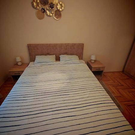 Krstic_Lux Apartman Subotica Eksteriør billede