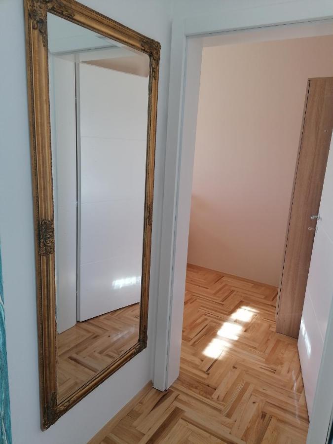 Krstic_Lux Apartman Subotica Eksteriør billede