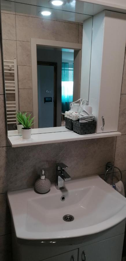 Krstic_Lux Apartman Subotica Eksteriør billede